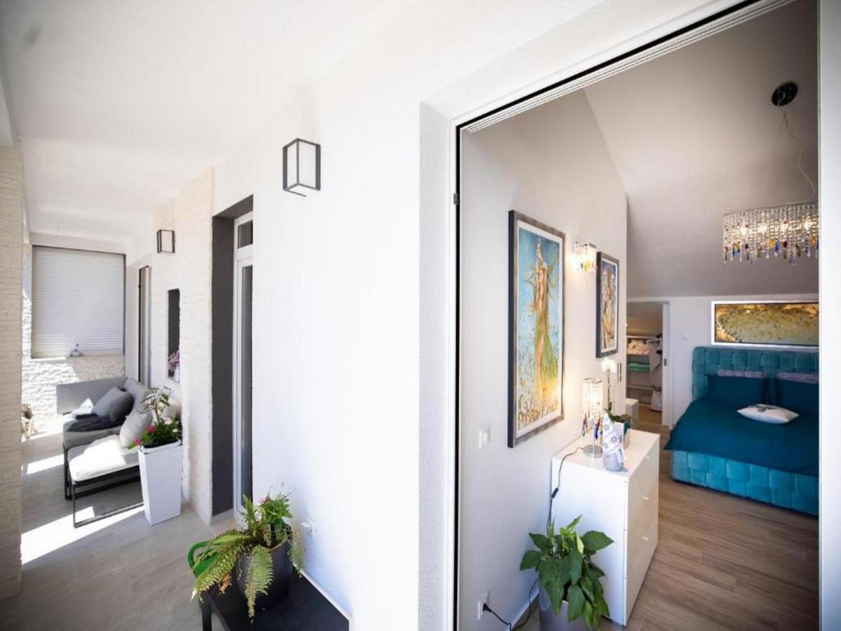 Tirkizni Val Lägenhet Zadar Exteriör bild